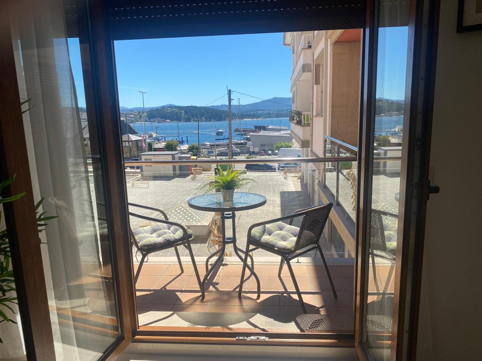 Apartamento Combarro Chico Eksteriør billede